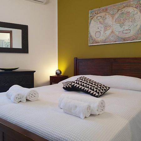 Blue Dolphin Guest House Alguer Exterior foto