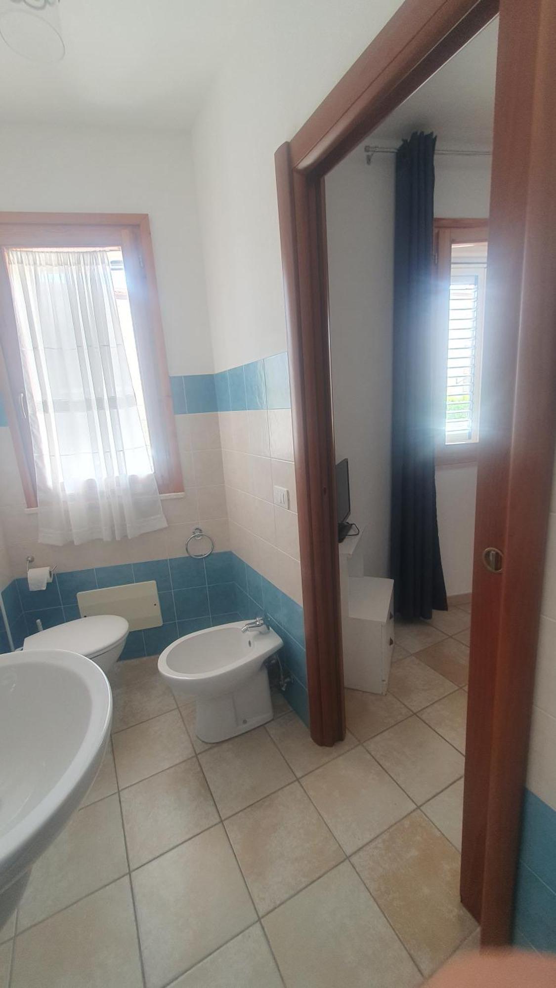 Blue Dolphin Guest House Alguer Exterior foto